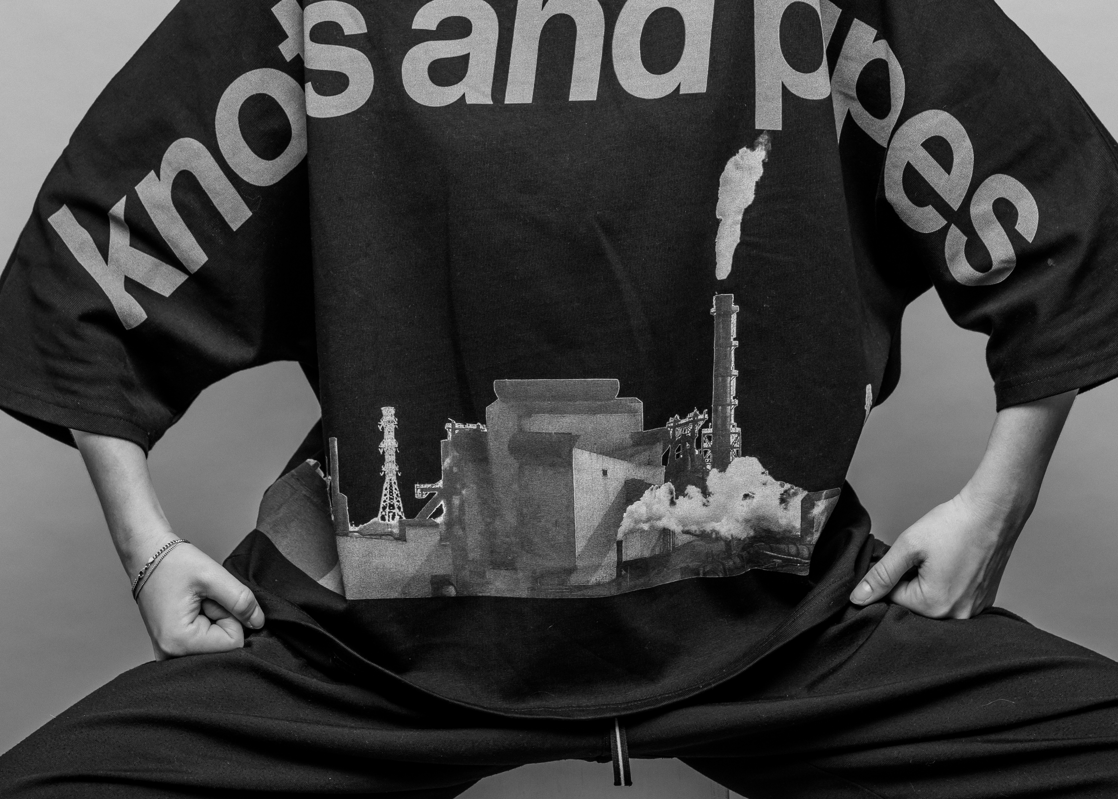 The Boxy Factory Tee - KnotsandPipes