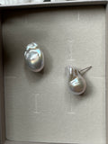 Extra Large Freshwater Pearl Stud Earrings - KnotsandPipes